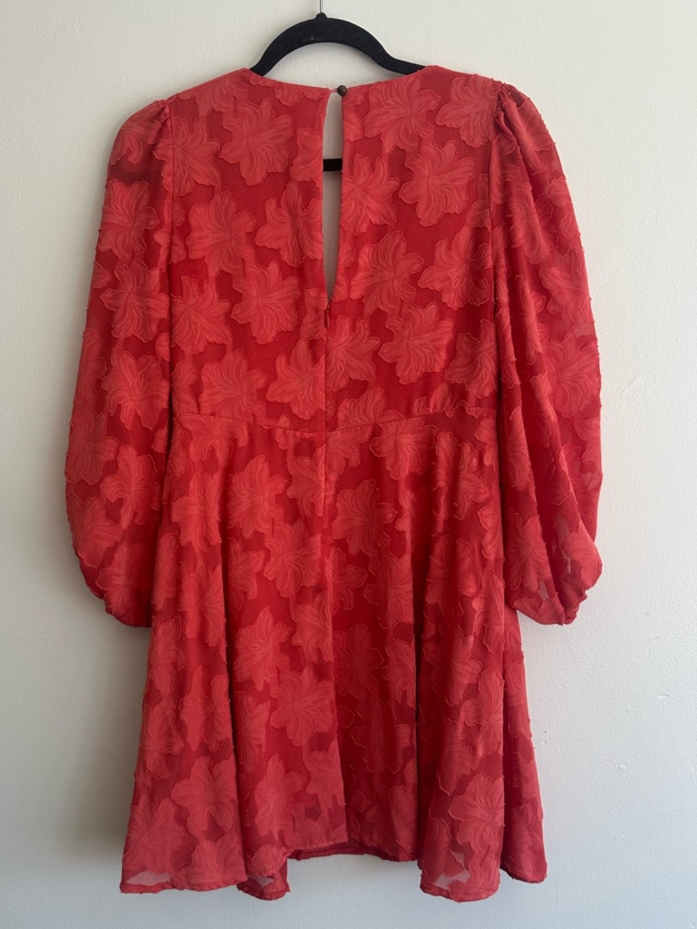 Anthropologie Jacquard Plunge Mini Dress Red Floral Textured Size 0 - Picture 3 of 6